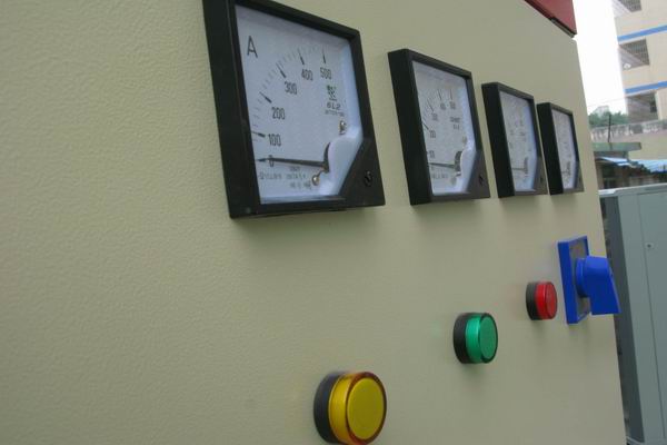 阿鲁科尔沁配电柜-3683讲讲配电柜注意事项